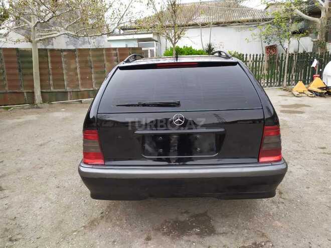 Mercedes C 220 2000, 380,648 km - 2.2 л - Bakı