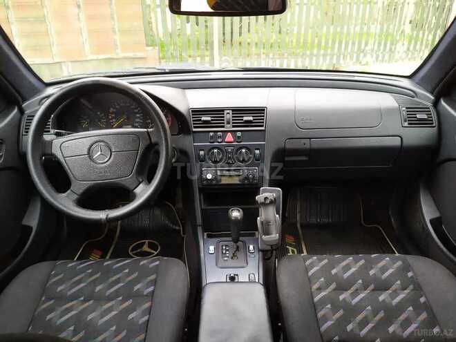 Mercedes C 220 2000, 380,648 km - 2.2 л - Bakı