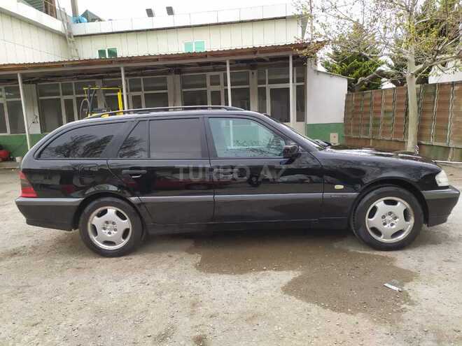 Mercedes C 220 2000, 380,648 km - 2.2 л - Bakı