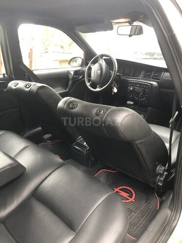 Opel Vectra 1997, 300,652 km - 1.8 l - Bakı