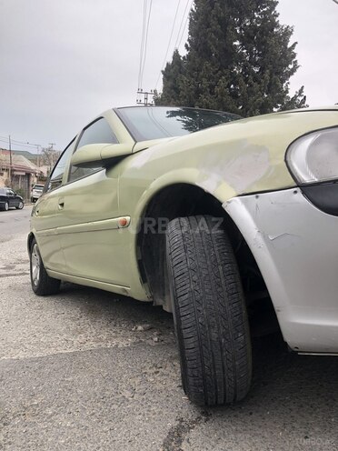 Opel Vectra 1997, 300,652 km - 1.8 l - Bakı