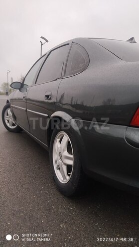 Opel Vectra 1996, 222,000 km - 1.8 l - Şəki