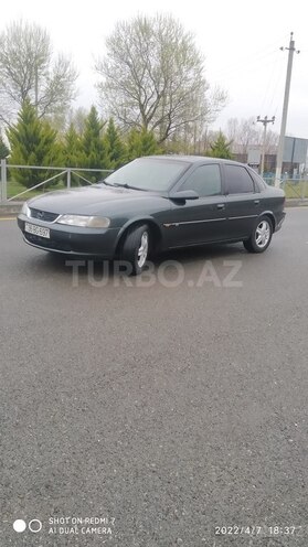 Opel Vectra 1996, 222,000 km - 1.8 l - Şəki