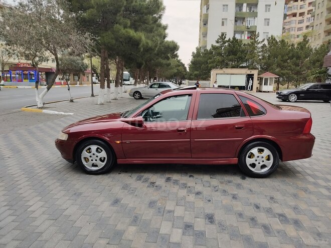 Opel Vectra 1999, 297,412 km - 1.8 l - Sumqayıt