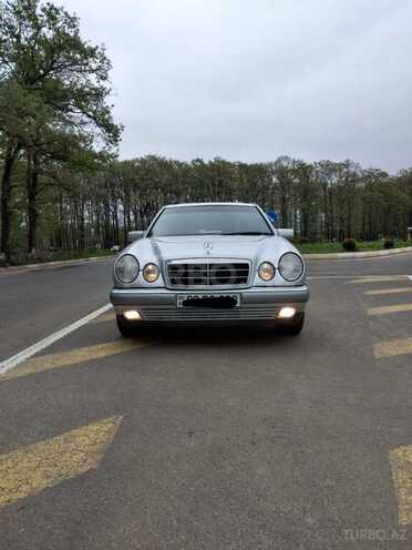 Mercedes E 240 1998, 254,000 km - 2.4 l - Masallı