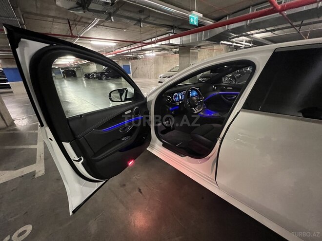 Mercedes E 220 2021, 0 km - 2.2 l - Bakı