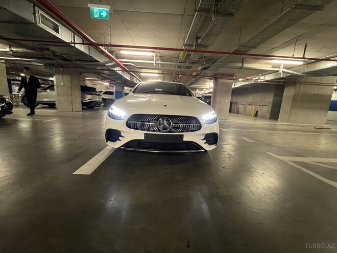 Mercedes E 220 2021, 0 km - 2.2 l - Bakı