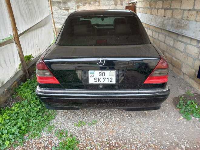 Mercedes C 230 1999, 321,457 km - 2.3 l - Bakı