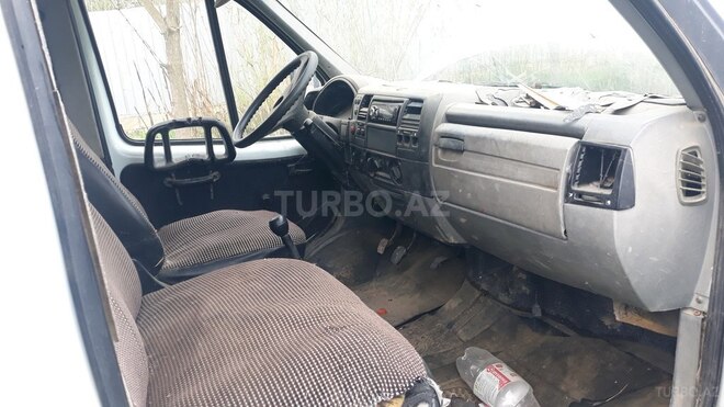 GAZ 330200 2006, 12,543 km - 2.4 l - Beyləqan
