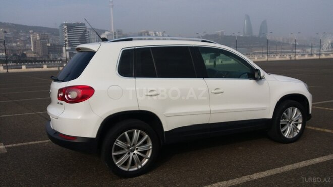 Volkswagen Tiguan 2010, 146,000 km - 2.0 л - Bakı