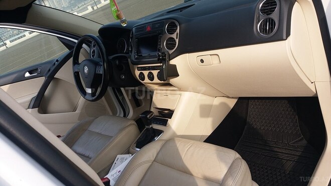 Volkswagen Tiguan 2010, 146,000 km - 2.0 л - Bakı