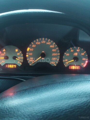 Mercedes C 200 1998, 50,000 km - 2.0 l - Qəbələ