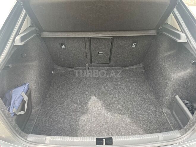 Volkswagen Polo 2021, 13,000 km - 1.6 l - Bakı