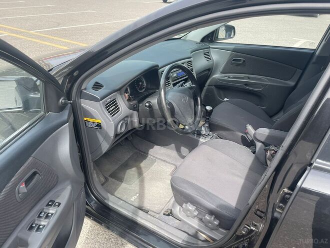 Kia Rio 2005, 255,000 km - 1.4 l - Sumqayıt