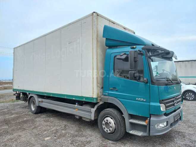 Mercedes Atego 1224 2010, 778,000 km - 6.4 l - Gəncə