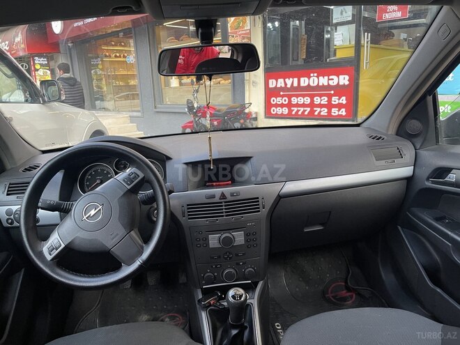Opel Astra 2004, 325,000 km - 1.4 l - Bakı