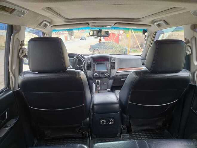 Mitsubishi Pajero 2008, 147,000 km - 3.0 l - Bakı