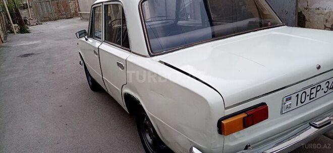 LADA (VAZ) 21011 1974, 999,999 km - 1.6 l - Bakı