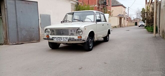 LADA (VAZ) 21011 1974, 999,999 km - 1.6 l - Bakı