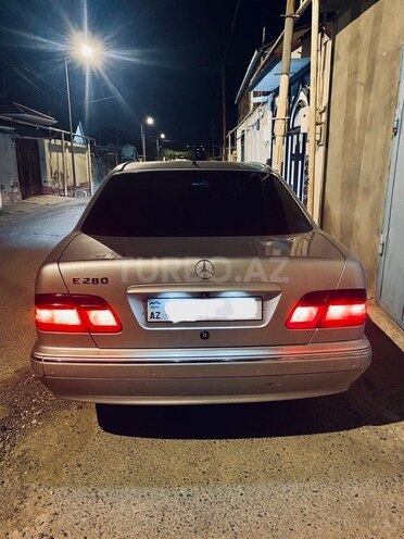 Mercedes E 280 1999, 264,000 km - 2.8 l - Bakı