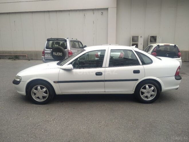 Opel Vectra 1998, 359,000 km - 1.8 l - Bakı