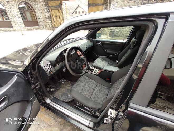 Mercedes C 200 1998, 425,000 km - 2.0 l - Zaqatala