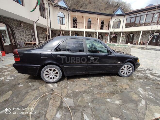 Mercedes C 200 1998, 425,000 km - 2.0 l - Zaqatala