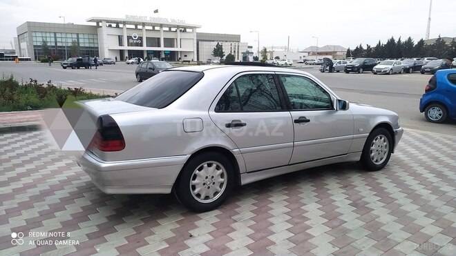 Mercedes C 220 1999, 280,000 km - 2.2 л - Bakı