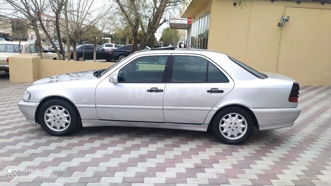 Mercedes C 220 1999, 280,000 km - 2.2 л - Bakı