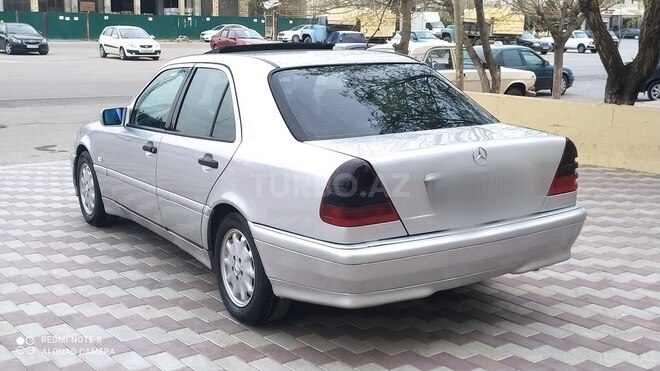 Mercedes C 220 1999, 280,000 km - 2.2 л - Bakı