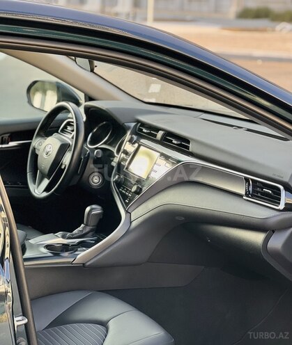 Toyota Camry 2018, 59,700 km - 2.5 л - Bakı