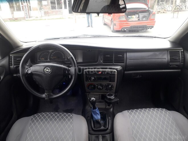 Opel Vectra 1999, 296,333 km - 1.8 l - Sumqayıt