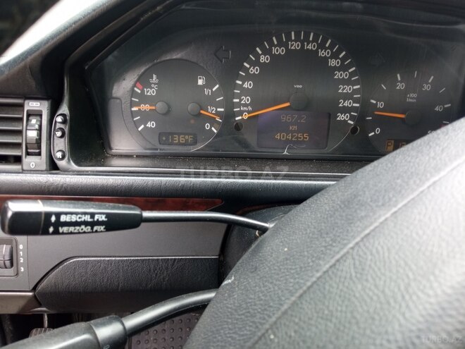 Mercedes E 270 1995, 404,683 km - 2.7 л - Bakı