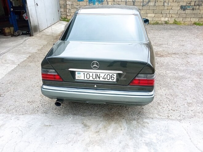 Mercedes E 270 1995, 404,683 km - 2.7 л - Bakı