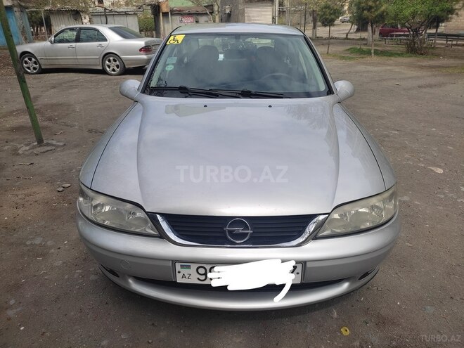 Opel Vectra 1999, 335,500 km - 2.0 l - Gəncə