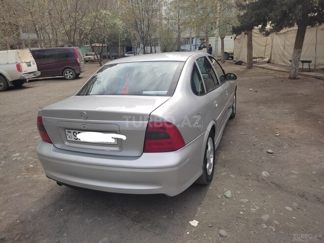 Opel Vectra 1999, 335,500 km - 2.0 l - Gəncə