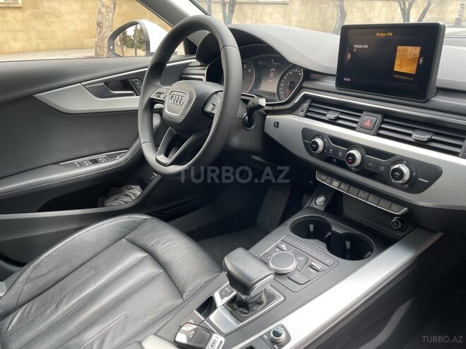 Audi A4 2017, 140,000 km - 2.0 л - Bakı