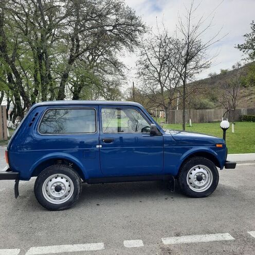 LADA (VAZ) Niva 2015, 90,000 km - 1.7 l - Oğuz