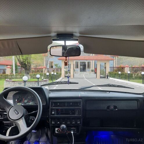 LADA (VAZ) Niva 2015, 90,000 km - 1.7 l - Oğuz