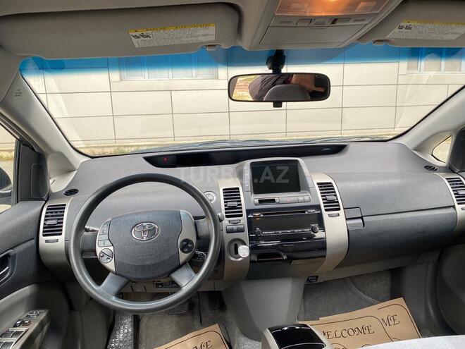 Toyota Prius 2009, 214,000 km - 1.5 л - Bakı