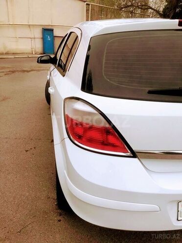 Opel Astra 2007, 145,000 km - 1.3 l - Bakı