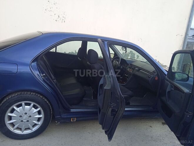 Mercedes E 220 2000, 555,000 km - 2.2 l - Bakı