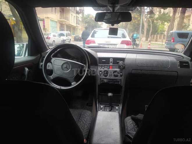 Mercedes C 180 1995, 300,000 km - 1.8 л - Bakı