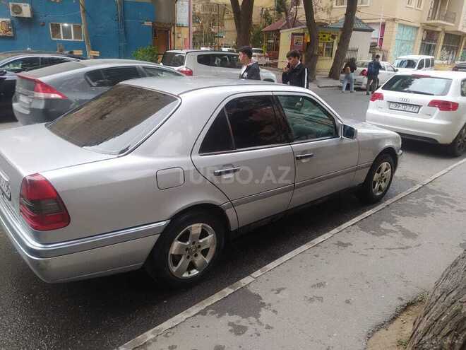 Mercedes C 180 1995, 300,000 km - 1.8 л - Bakı