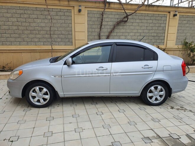 Hyundai Accent 2008, 200,000 km - 1.6 l - Bakı