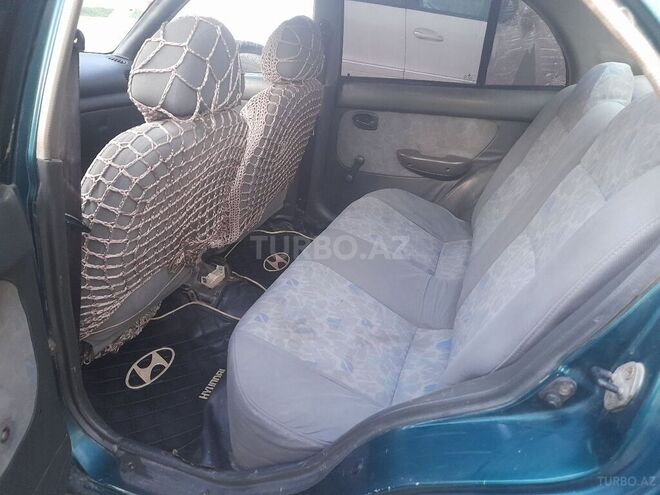 Hyundai Accent 1995, 400,000 km - 1.5 l - Qusar
