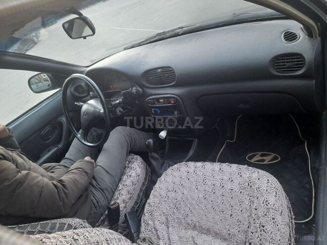 Hyundai Accent 1995, 400,000 km - 1.5 l - Qusar