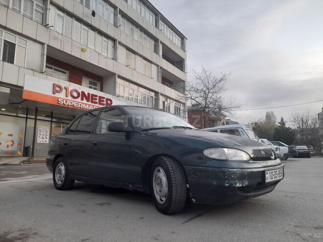 Hyundai Accent 1995, 400,000 km - 1.5 l - Qusar