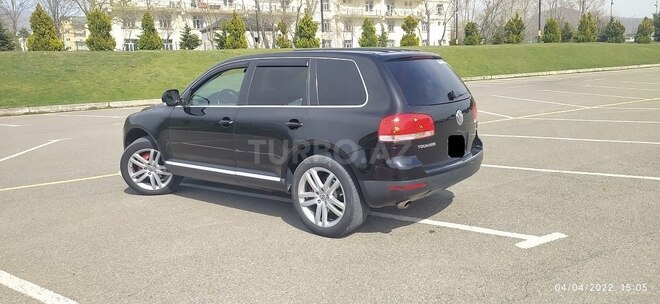 Volkswagen Touareg 2004, 196,000 km - 3.2 l - Qəbələ