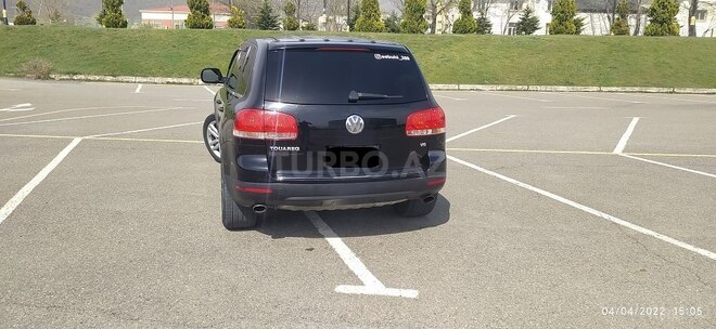 Volkswagen Touareg 2004, 196,000 km - 3.2 l - Qəbələ